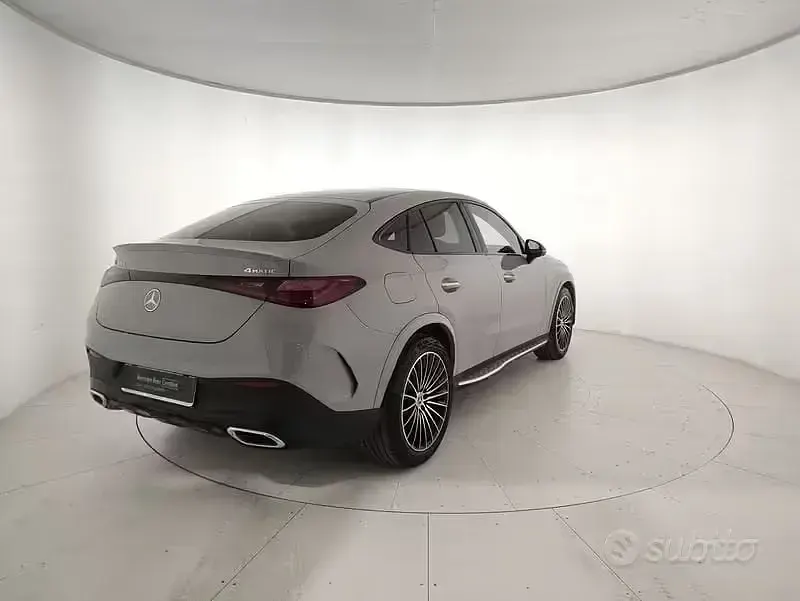 Usata Mercedes GLC300 AMG 269 CV (197 kW) 2025 Grigio SUV