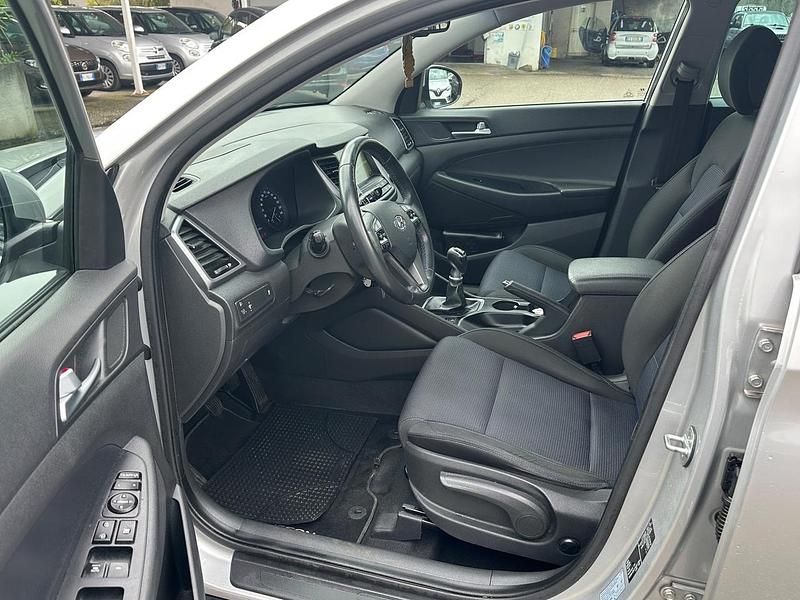 Usata Hyundai Tucson Xpossible 116 CV (85 kW) 2016 Argento SUV