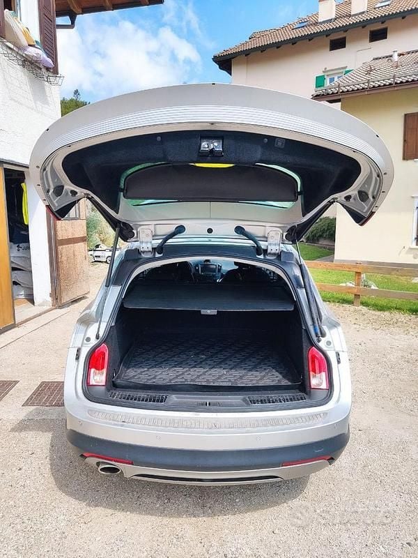 Usata Opel Insignia Country Tourer 170 CV (125 kW) 2015 Grigio Station wagon