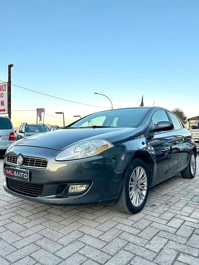 Usata Fiat Bravo Emotion 150 CV (110 kW) 2007 Grigio Utilitaria