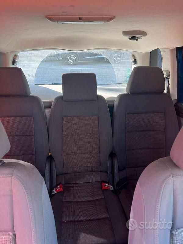 Usata VW Touran 150 CV (110 kW) 2009 Blu Monovolume