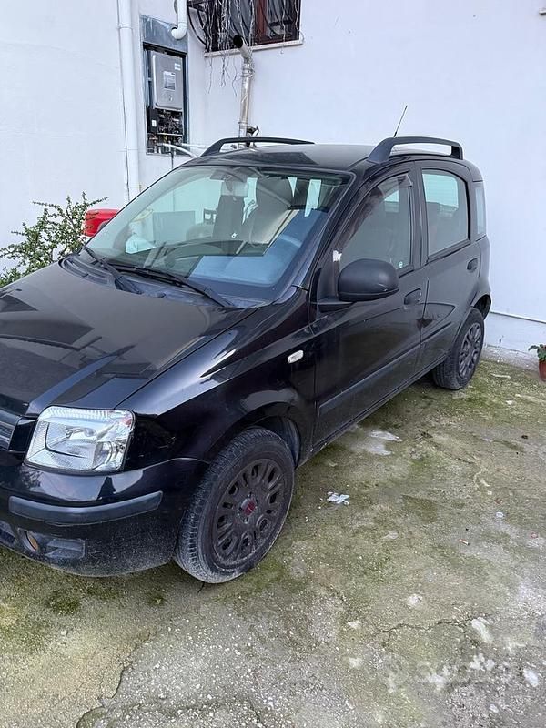 Usata Fiat Panda 77 CV (56 kW) 2007 Utilitaria