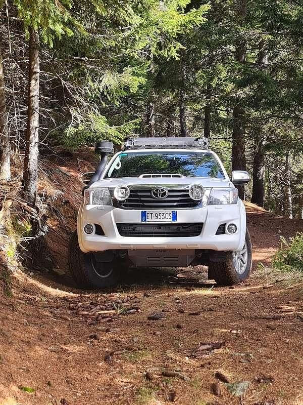 Usata Toyota HiLux 171 CV (125 kW) 2013 Pick-up