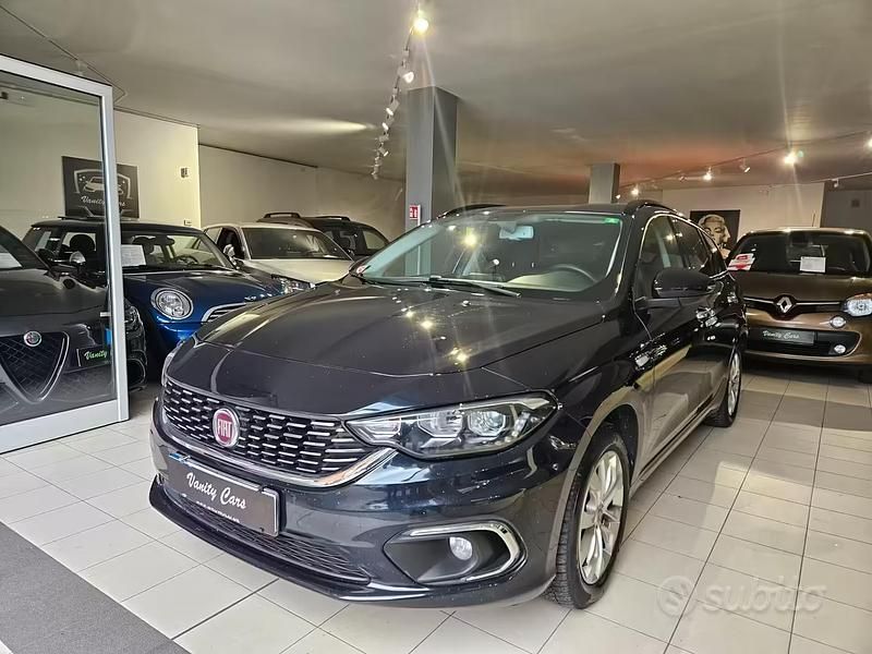 Usata Fiat Tipo Business 120 CV (88 kW) 2019 Nero Station wagon