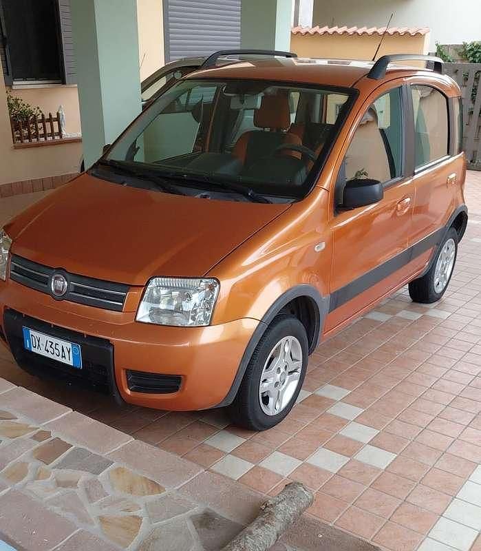 Usata 2009 Fiat Panda Dynamic Utilitaria | 3500 € (Buon prezzo) - Immagine 1/4