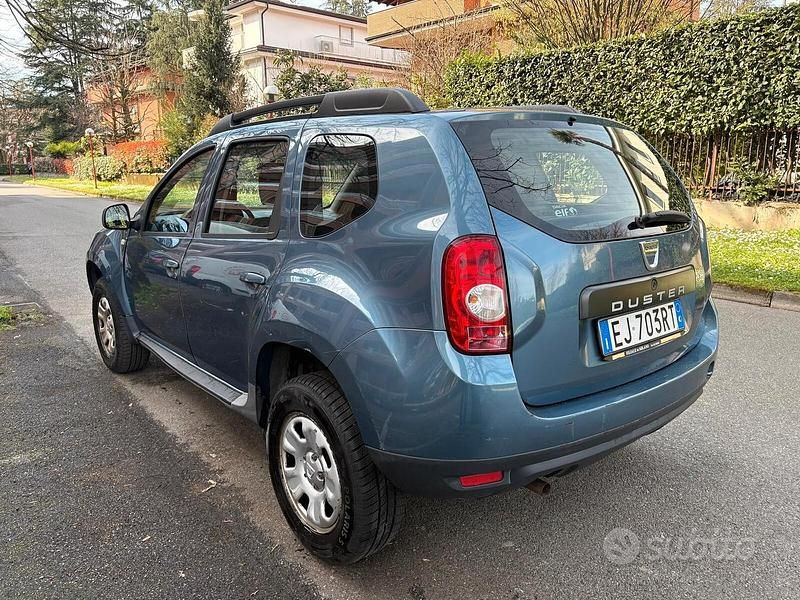 Usata Dacia Duster Lauréate 110 CV (80 kW) 2011 Blu SUV