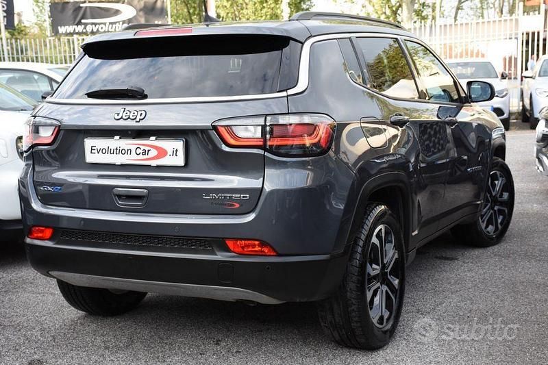 Usata Jeep Compass 190 CV (139 kW) 2022 Grigio SUV
