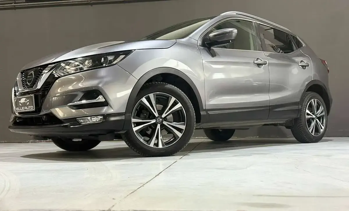 Usata Nissan Qashqai Visia 131 CV (96 kW) 2018 Grigio SUV