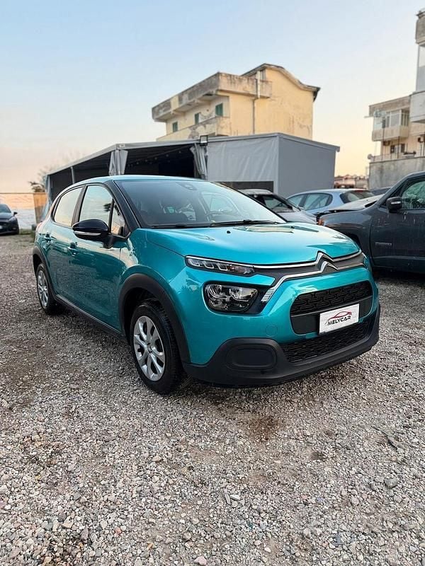 Usata Citroën C3 Shine 101 CV (74 kW) 2022 Bianco Utilitaria