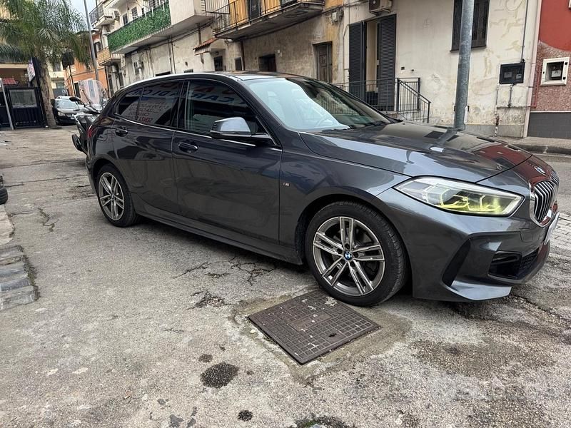 Usata BMW 116 M Sport 115 CV (84 kW) 2019 Grigio Utilitaria