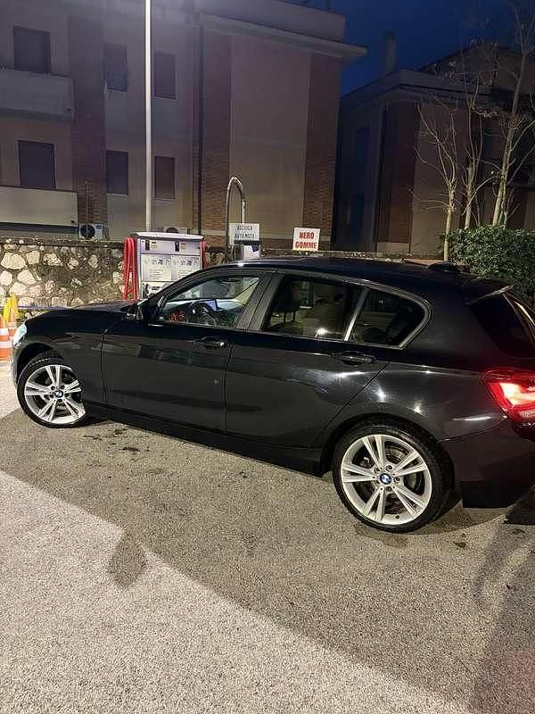 Usata BMW 118 Sport Line 143 CV (105 kW) 2014 Utilitaria