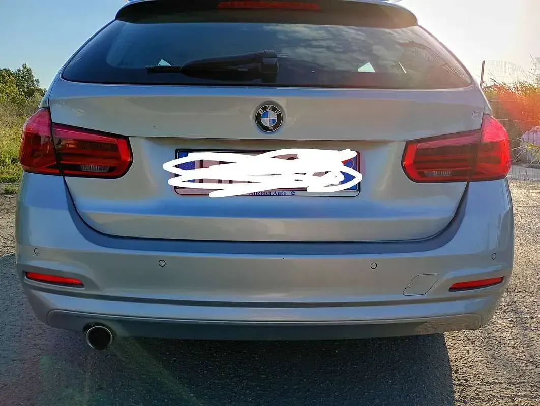 Usata BMW 318 Advantage 150 CV (110 kW) 2017 Argento Station wagon