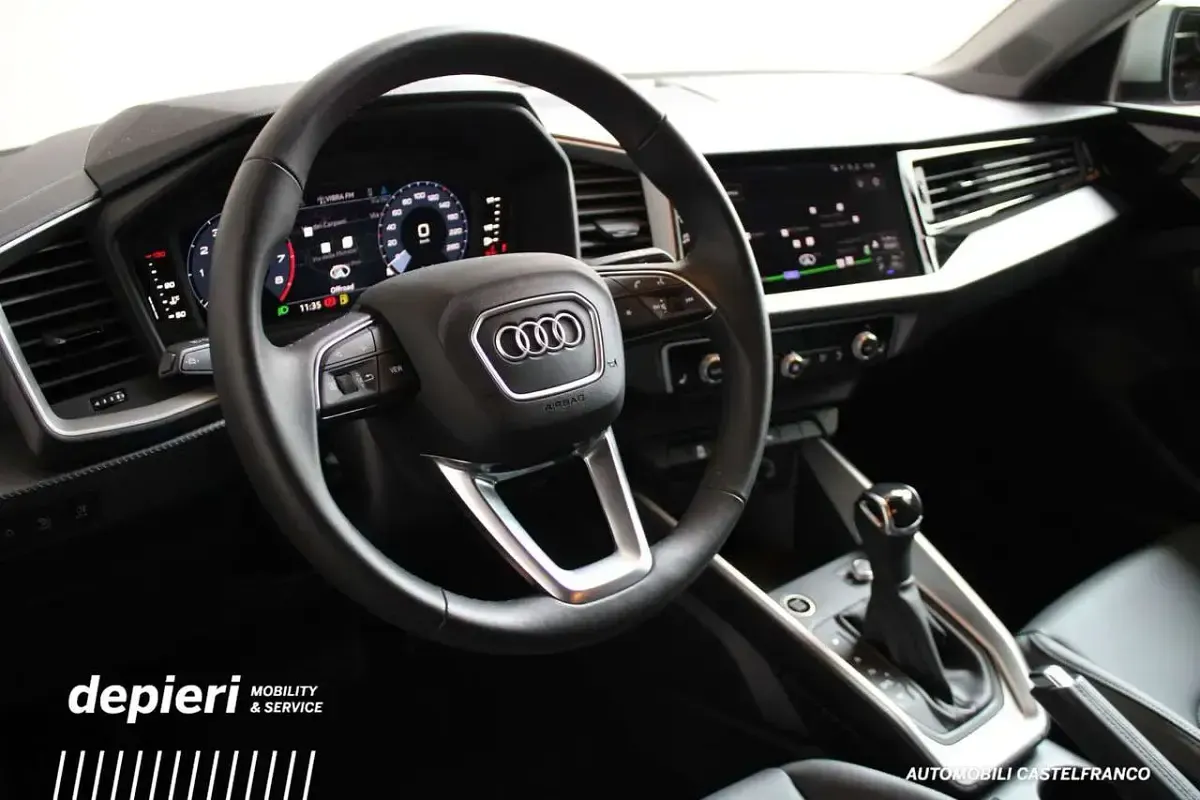 Usata Audi A1 116 CV (85 kW) 2025 Argento SUV