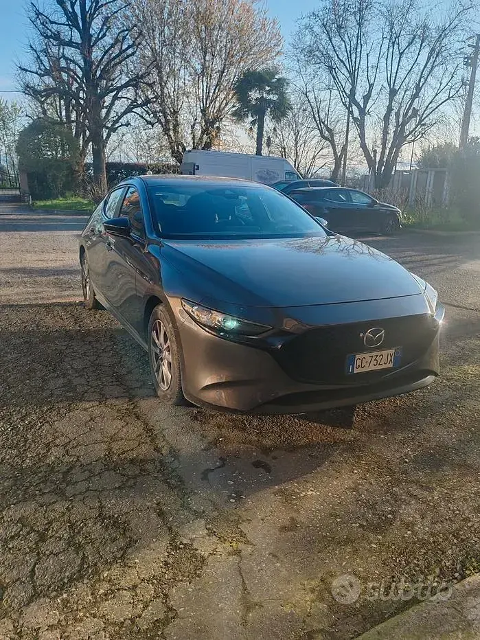 Usata Mazda 3 Evolve 116 CV (85 kW) 2021 Beige Berlina