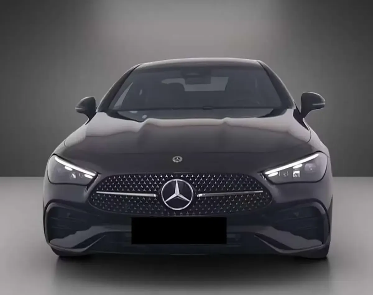 Usata Mercedes CLE200 Premium 204 CV (150 kW) 2025 Grigio Coupé