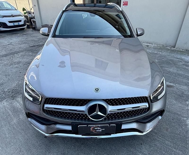 Usata Mercedes GLC220 Premium Plus 194 CV (142 kW) 2022 Oro SUV