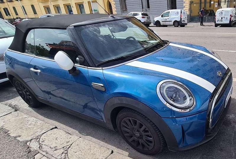 Usata Mini Cooper Cabriolet 136 CV (100 kW) 2022 Blu/azzurro Cabrio