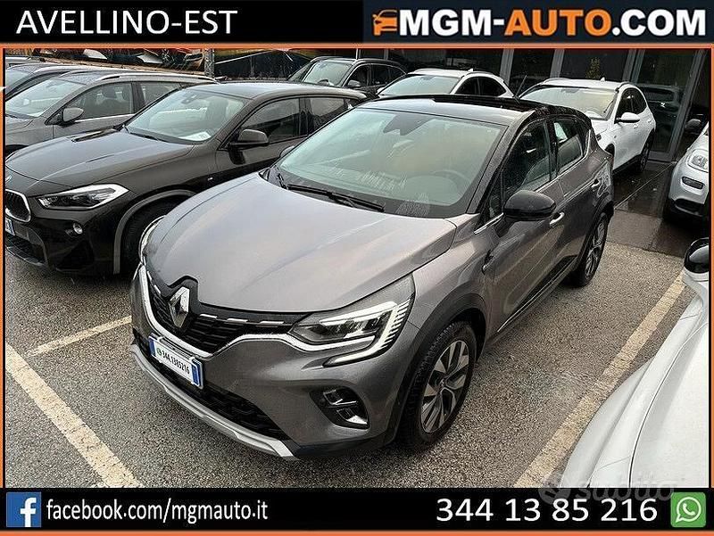 Grigio Usata 2020 Renault Captur Intens SUV | 16.450 € (Buon prezzo) - Immagine 1/4