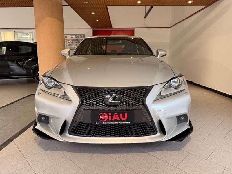 Usata Lexus IS300h Sport Line 181 CV (133 kW) 2013 Argento Berlina