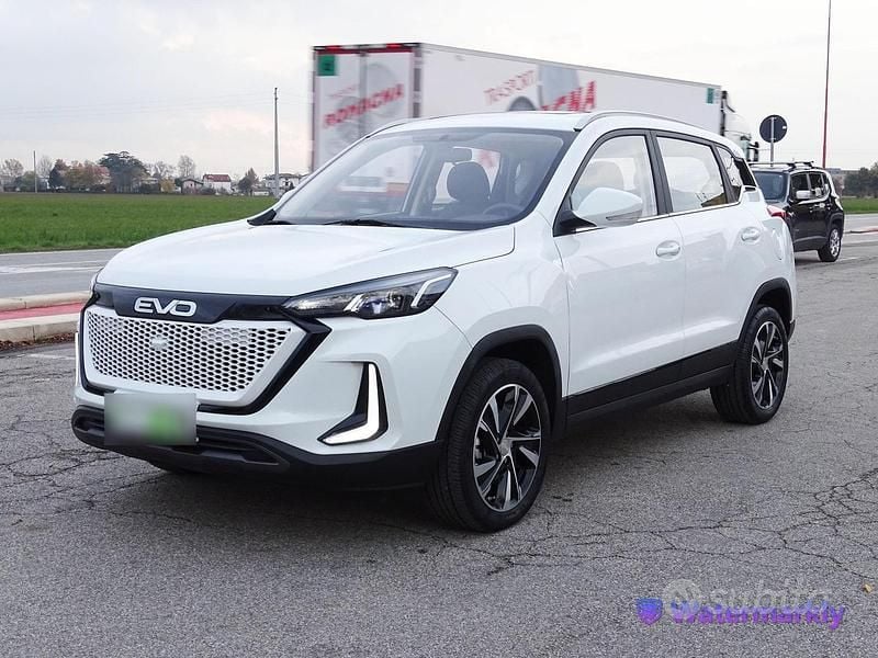 Usata EVO Evo 5 126 CV (92 kW) 2024 Bianco SUV