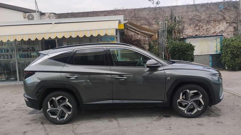 Grigio Usata 2021 Hyundai Tucson SUV | 19.500 € (Super prezzo) - Immagine 1/4