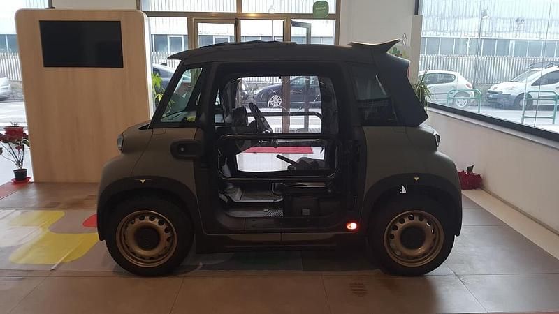 Begagnad Citroën AMI 2023 Grön Halvkombi