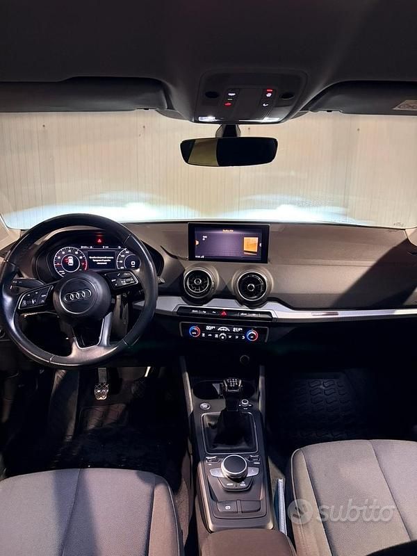 Usata Audi Q2 Admired 110 CV (80 kW) 2021 Grigio SUV