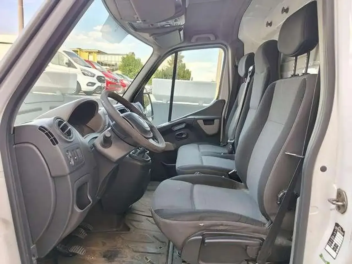 Usata Renault Master 163 CV (119 kW) 2015 Bianco Furgone