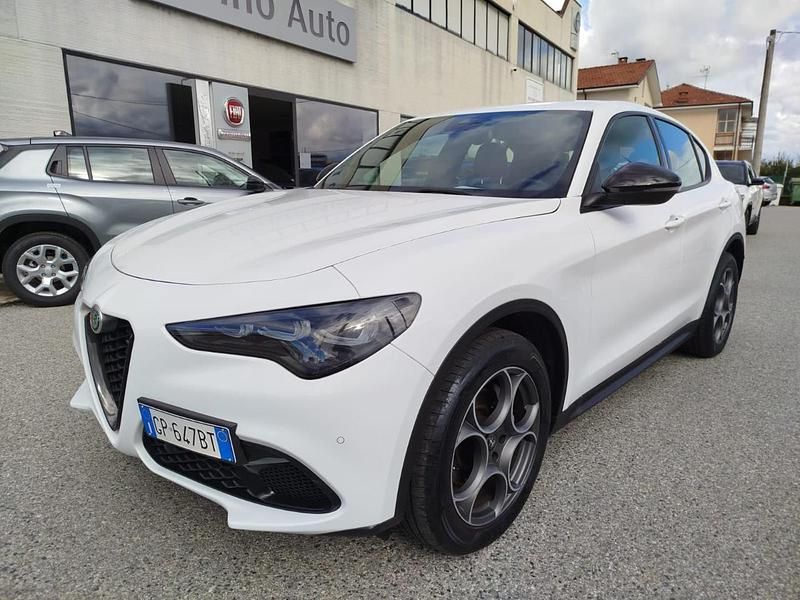 Usado Alfa Romeo Stelvio Sprint 210 CV (154 kW) 2023 Blanco SUV