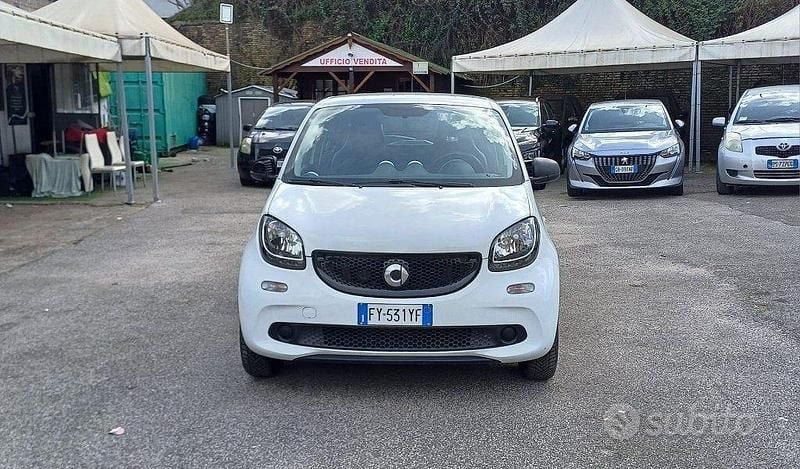 Usata Smart ForFour Prime 70 CV (51 kW) 2017 Bianco Utilitaria