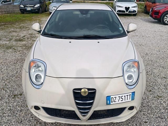 Usata Alfa Romeo MiTo 120 CV (88 kW) 2010 Bianco Utilitaria
