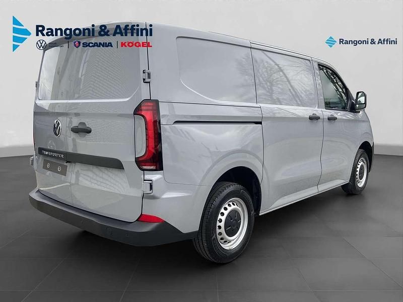 Nuova VW T7 150 CV (110 kW) 2026 Grigio Furgone