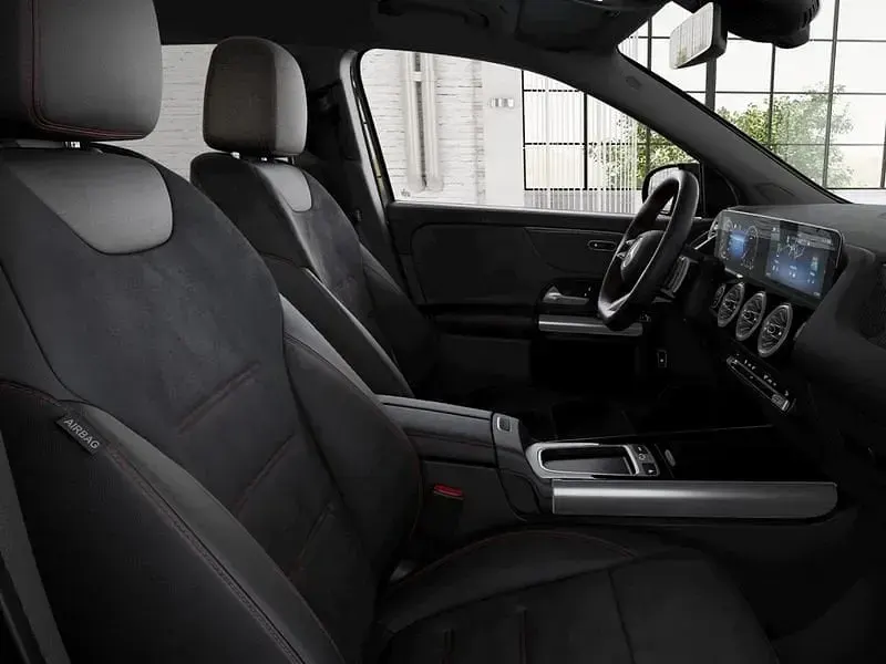 Nuova Mercedes GLA200 AMG line 150 CV (110 kW) 2026 Nero notte SUV