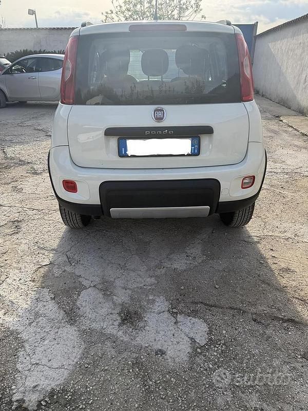 Usata Fiat Panda 4x4 75 CV (55 kW) 2013 Bianco Utilitaria