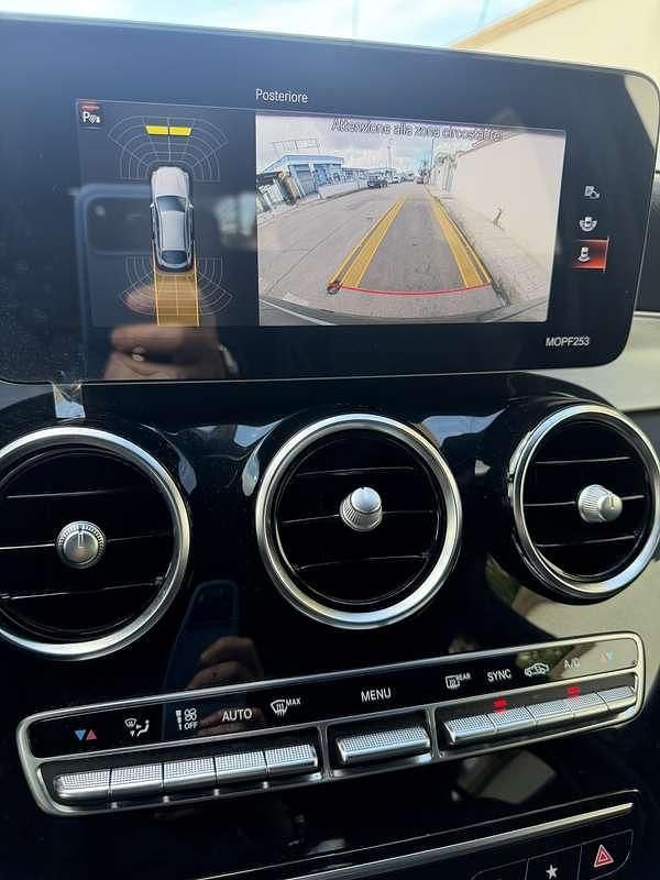 Usata Mercedes GLC300 Premium Plus 245 CV (180 kW) 2020 Coupé