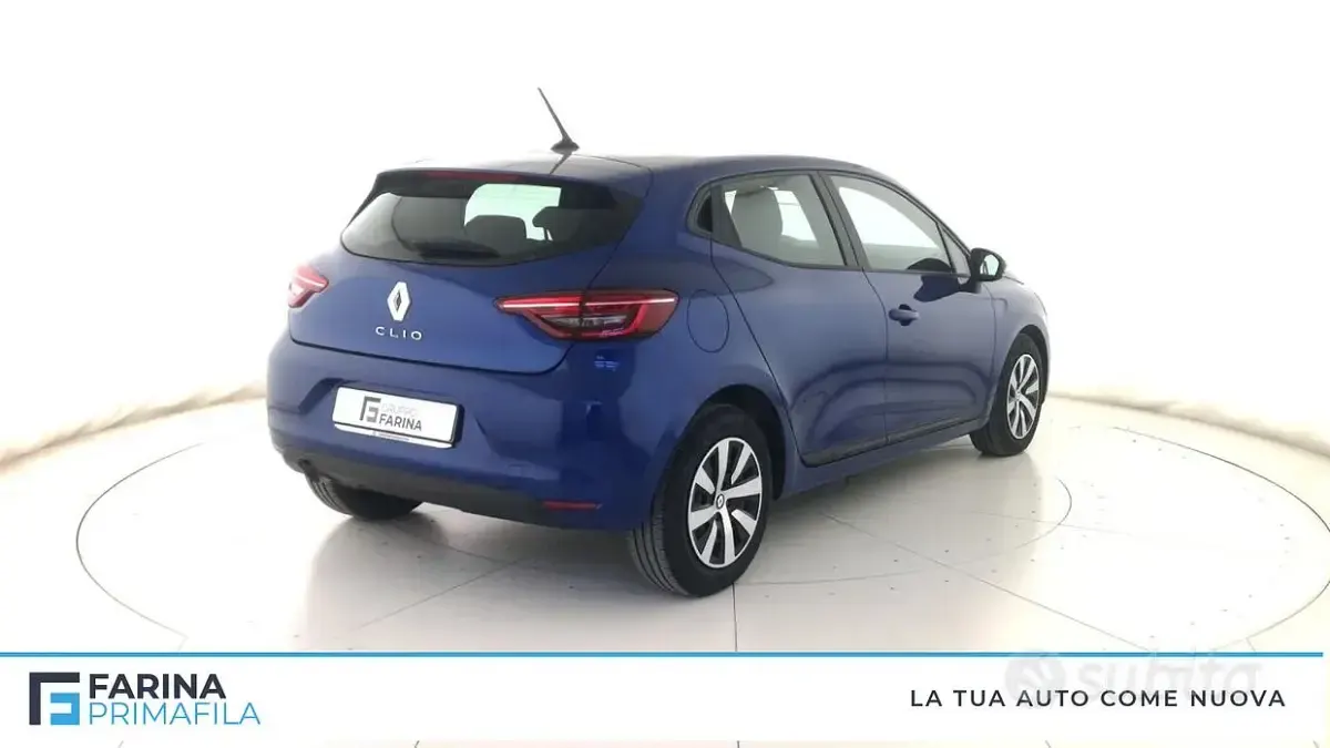 Usata Renault Clio V Equilibre 91 CV (66 kW) 2023 Blu Berlina
