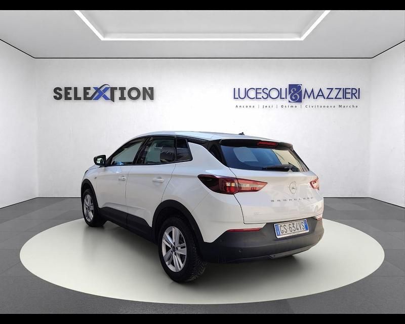 Usata Opel Grandland X Business Elegance 130 CV (95 kW) 2024 Bianco SUV