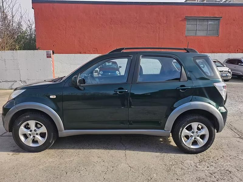 Usata Daihatsu Terios Be You 105 CV (77 kW) 2011 Verde SUV