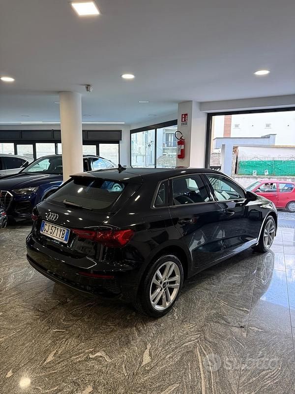Usata Audi A3 S-Line 116 CV (85 kW) 2022 Nero Berlina