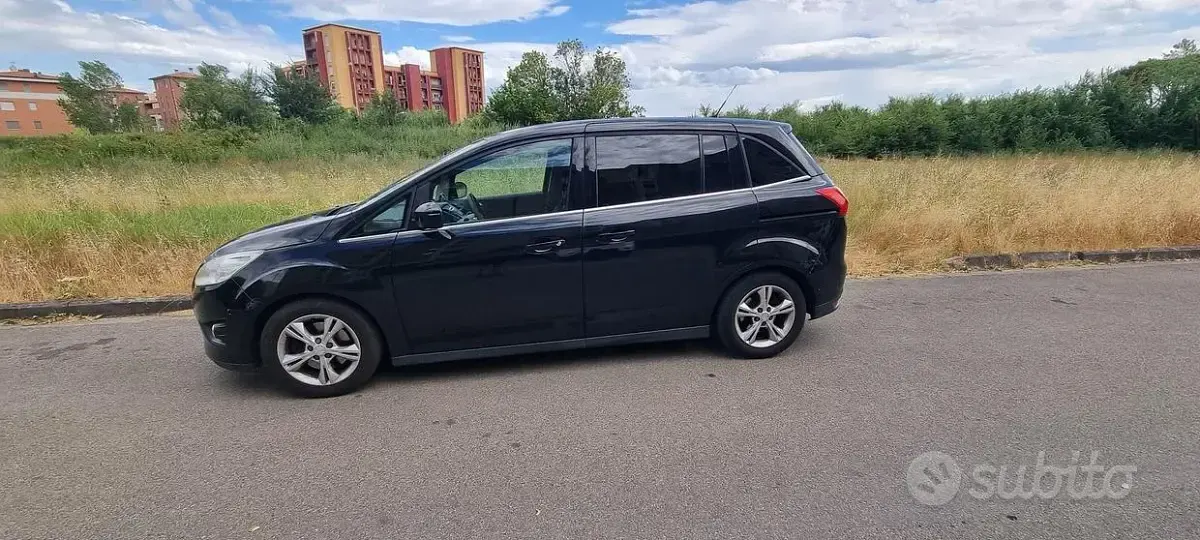 Usata Ford Grand C-Max 115 CV (84 kW) 2012 Nero Monovolume