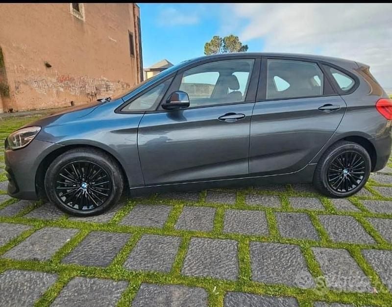 Usata BMW 218 150 CV (110 kW) 2020 Grigio Monovolume