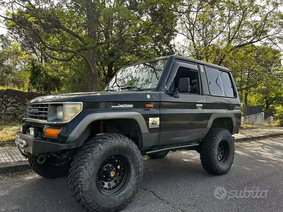 Usata Toyota Land Cruiser 90 CV (66 kW) 1992 Nero SUV