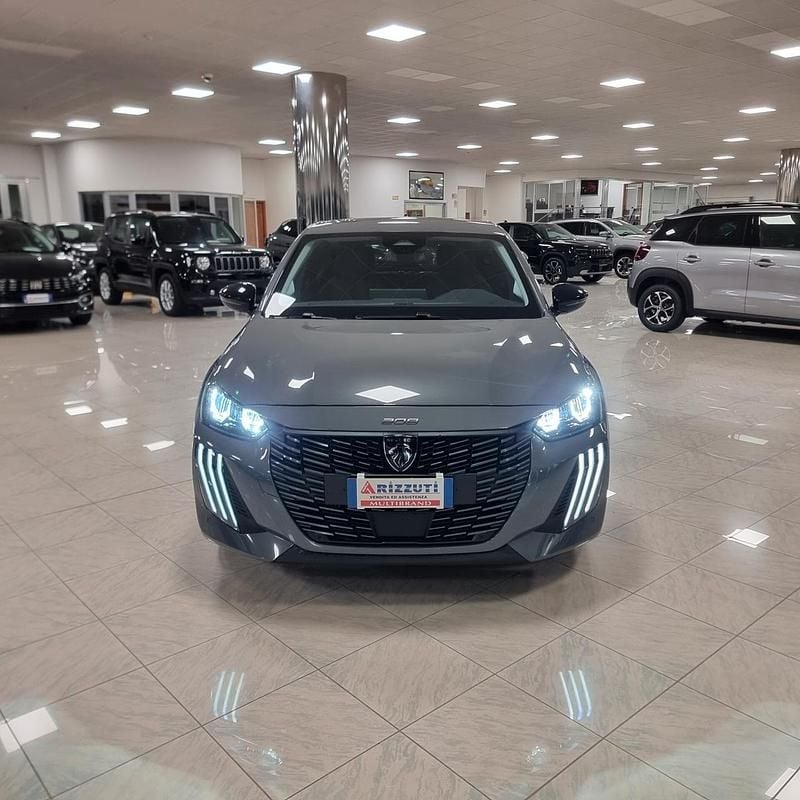 Nuova Peugeot 208 Allure 101 CV (74 kW) 2025 Grigio Utilitaria