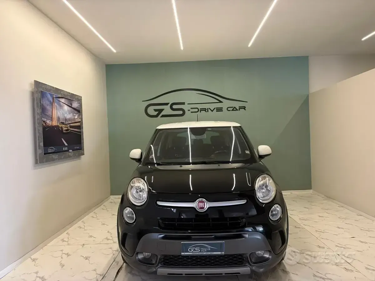 Usata Fiat 500L Trekking 120 CV (88 kW) 2016 Nero Monovolume