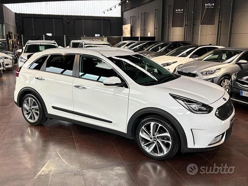 Bianco Usata 2018 Kia Niro SUV | 14.400 € (Buon prezzo) - Immagine 1/4