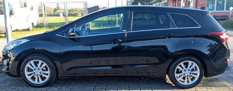 Occasion Hyundai i30 GO! 110 PK (80 kW) 2014 Zwart Stationwagen