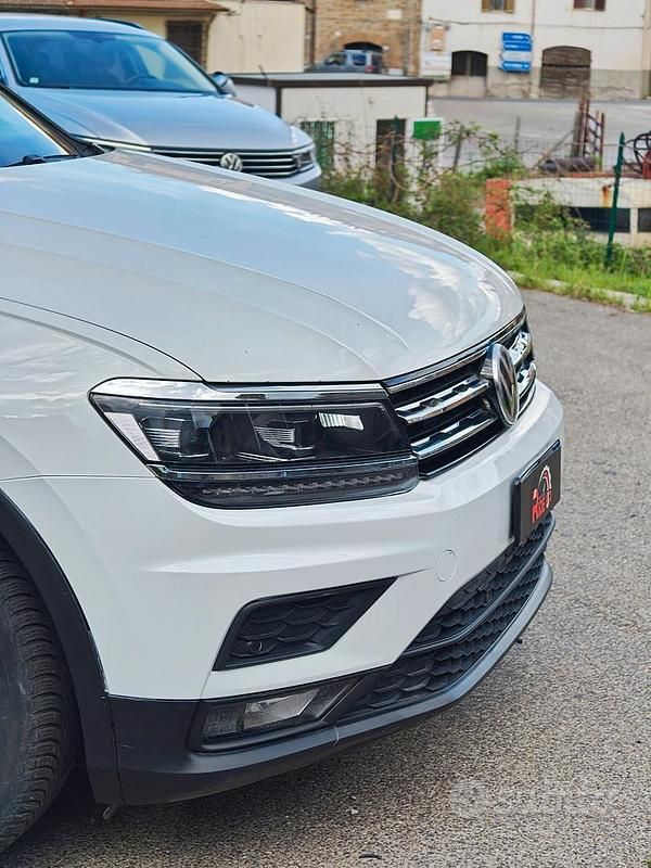 Usata VW Tiguan Business 115 CV (84 kW) 2018 Bianco SUV