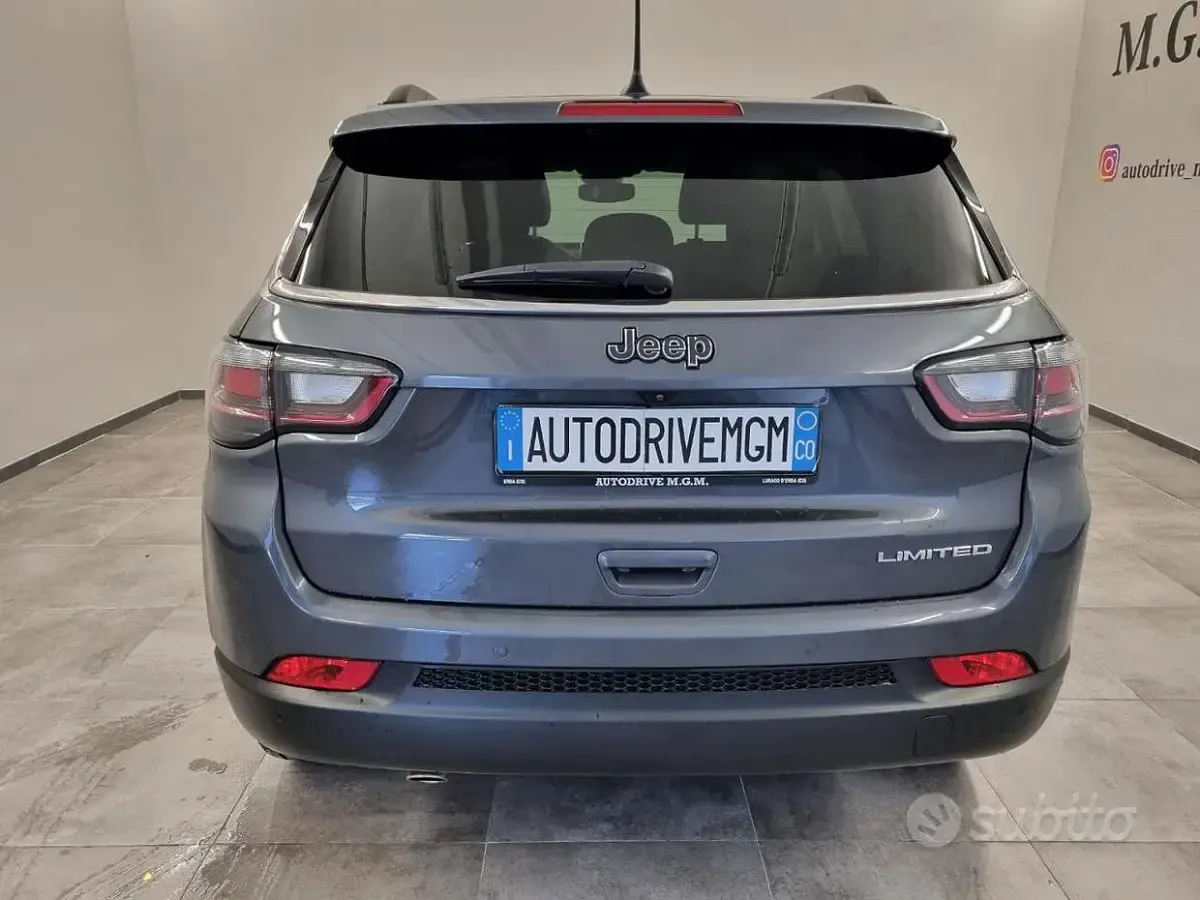 Usata Jeep Compass Limited 131 CV (96 kW) 2021 Grigio SUV