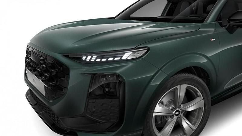 Nuova Audi Q3 S-Line 204 CV (150 kW) 2026 Verde salvia metallizzato SUV
