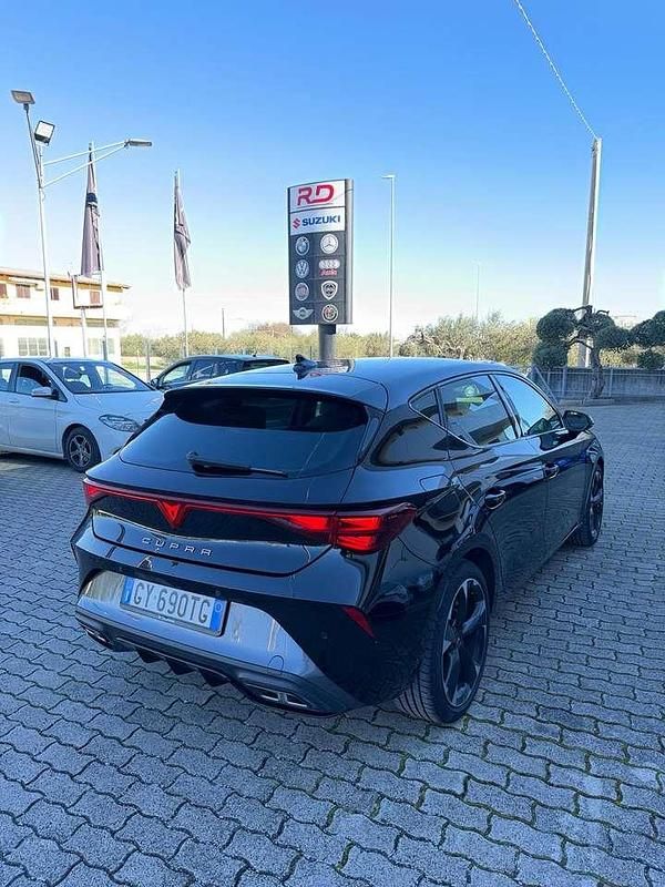 Usata Cupra Leon 150 CV (110 kW) 2025 Nero Berlina